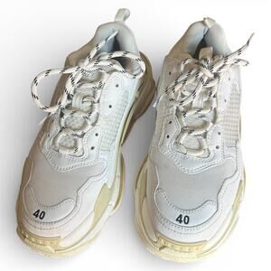 Balenciaga Triple S W 40 US 10 Leather Free White Beige Sneakers + Extra Laces